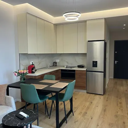 Lindi's 8/1 Apartman Tirana